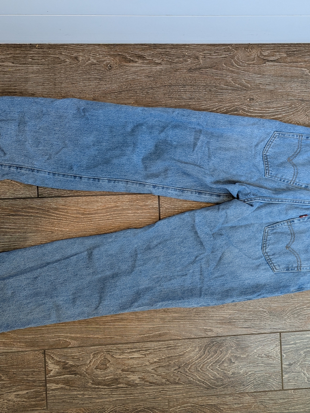 Levi's 94 Baggy Jeans Size 26 X 31 Full Length Light Wash Distressed Rigid Denim - Picture 4 of 11